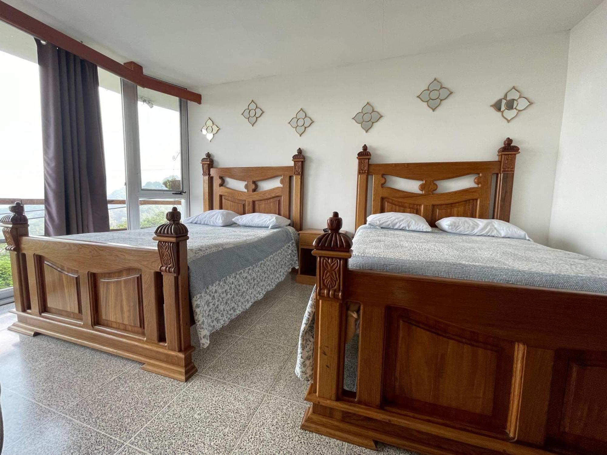 Vista Encantada Hotel Villa Canales المظهر الخارجي الصورة