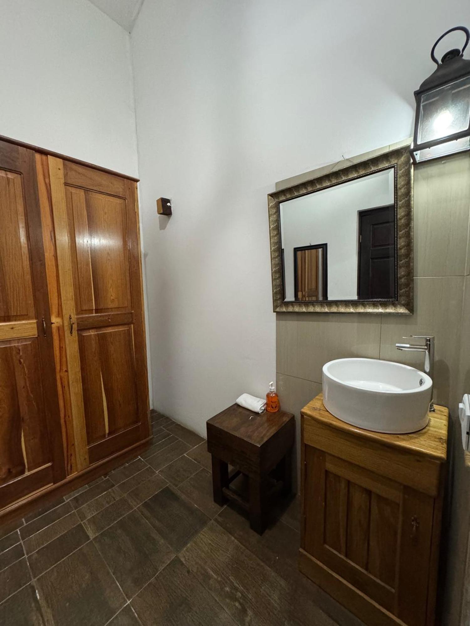 Vista Encantada Hotel Villa Canales المظهر الخارجي الصورة